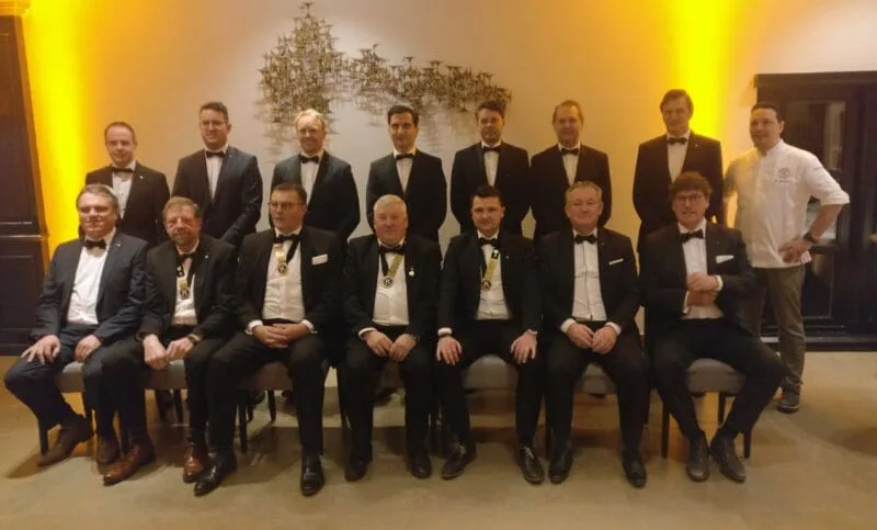 Zilveren Valentijnsgala laat Kiwanis 50.000 euro schenken aan kinderen in armoede